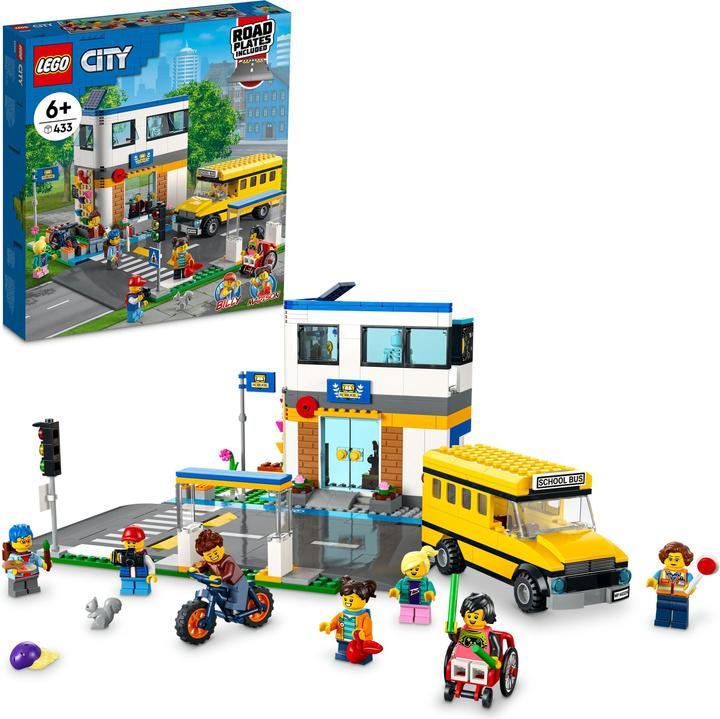 Produktbild LEGO Schule mit Schulbus (60329, LEGO City)