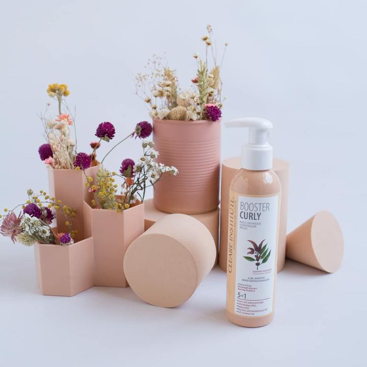 Image du produit Clearé Institute Booster Curly Boucles définies Hydratation et brillance 200ml (200 ml)