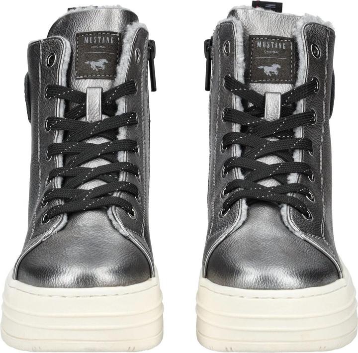 Actual product image Mustang Sneaker (41)