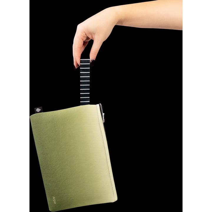 Arpe Necessaire L 18 x 25 cm