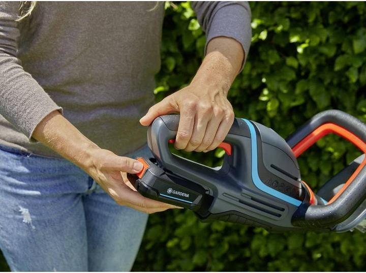 Actual product image Gardena ComfortCut (Cordless hedgecutters)