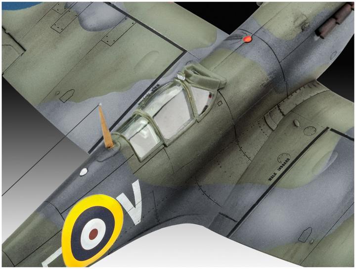 Actual product image Revell Spitfire Mk.IIa