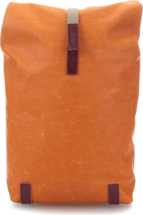goose beak/maroon