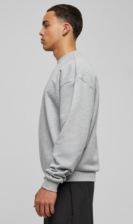 Actual product image Urban Classics Ultra Heavy Crew - 19463 (XL)