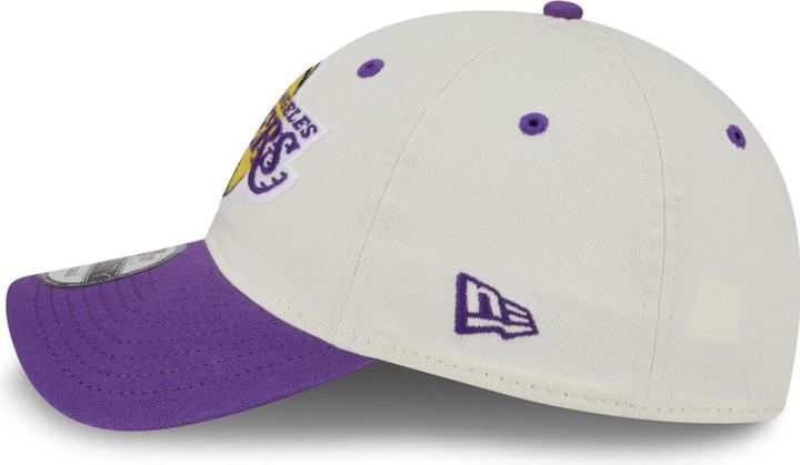 Actual product image New Era 9Twenty Casual Classics Cap - Los Angeles Lakers