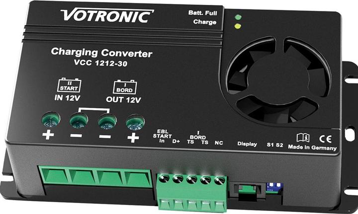 Actual product image Votronic VCC 1212-30 (12V, 30 A)
