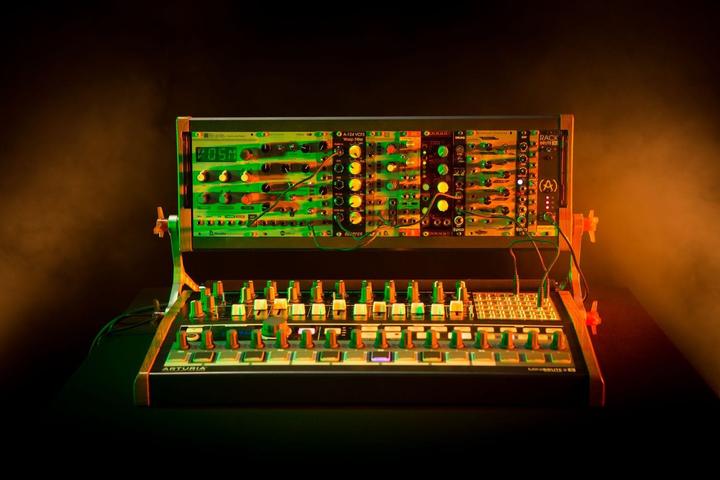 Produktbild Arturia MiniBrute 2S