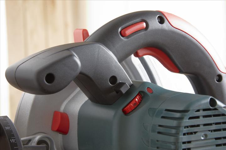 Produktbild Metabo Tauch- und Handkreissäge KSE 55 Vario Plus