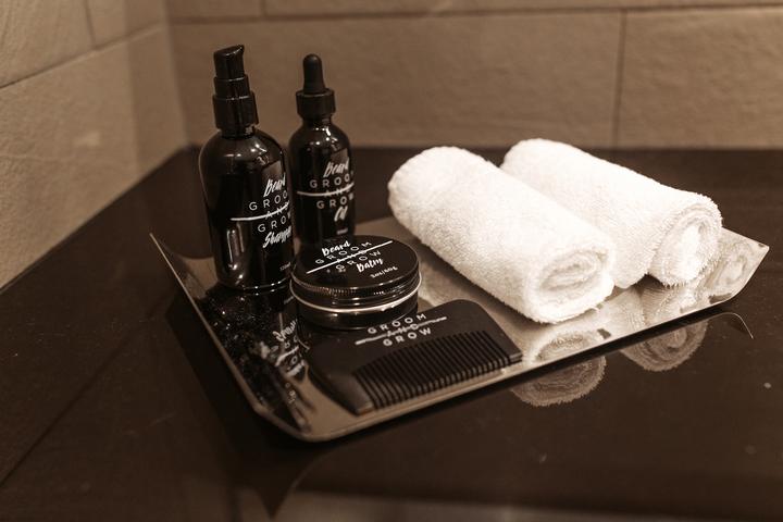 Immagine prodotto Groom and Grow Kit per la barba (180 ml)