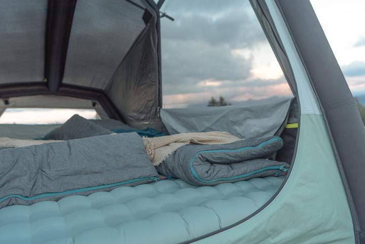Actual product image Quechua VAN 500 FRESH AND BLACK 2P (Roof tent, 24 kg, 2 persons)