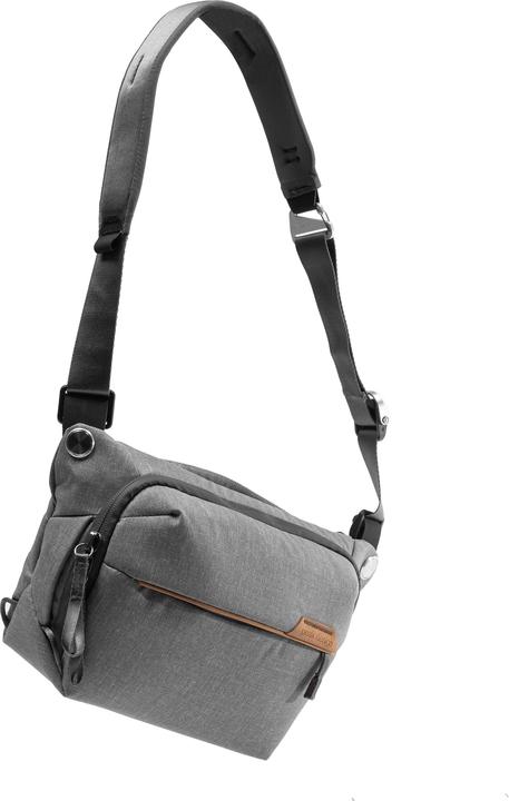Actual product image Peak Design Everyday Sling v2 (Camera shoulder bag, 6 l)