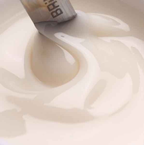 Image du produit BrillBird Latte - Gel blanc laiteux 50ml (Gel blanc laiteux, Vernis à ongles effet gel)