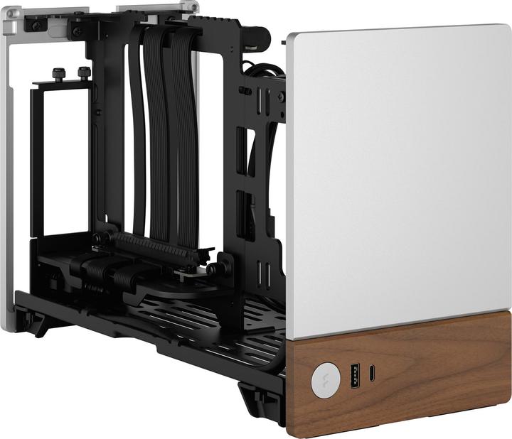 Actual product image Fractal Terra (Mini-ITX)