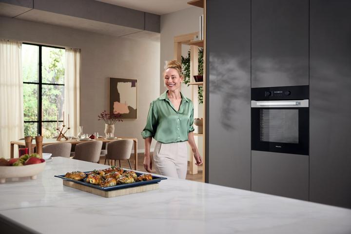 Produktbild Miele Einbau-Backofen H 2851 B Edelstahl/CleanSteel