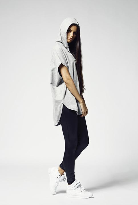 Image du produit Urban Classics Sweat à capuche sans manches Terry pour femmes (M)