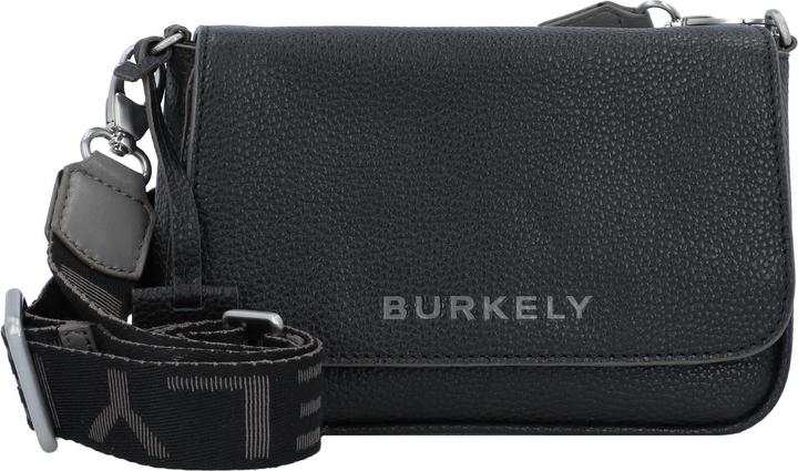 buzzy black