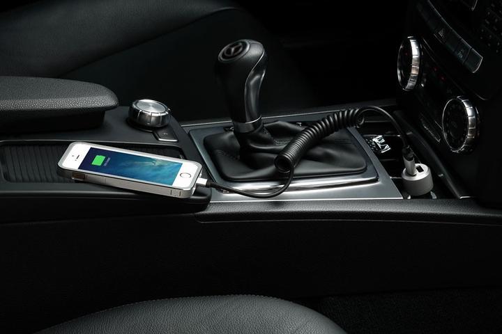 Produktbild Just Mobile Highway Max' Dual-USB Car Charger mit Micro-USB