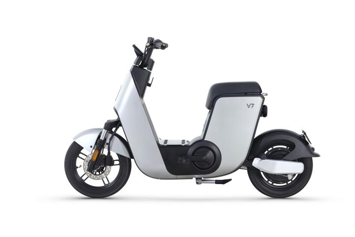 Produktbild Yadea Scooter V7 (25 km/h, 400 W)