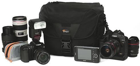 Immagine prodotto Lowepro Stealth Reporter D400 AW, nero (Borsa a tracolla per fotocamera)