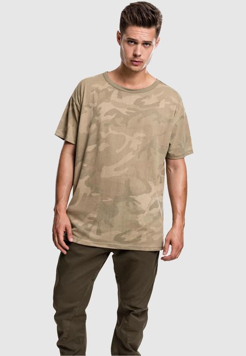 Image du produit Urban Classics Camo Oversized Tee (S)
