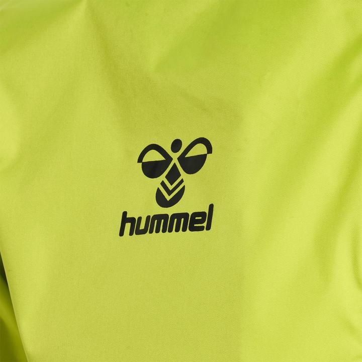 Actual product image hummel Core Xk Spray Jacket (L)