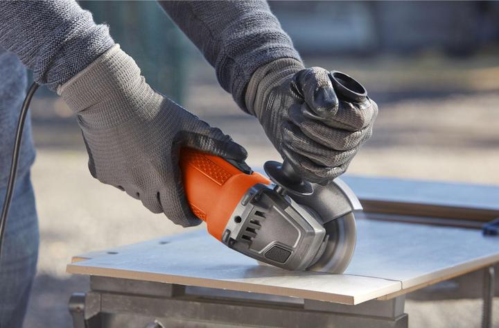 Productafbeelding Black & Decker Haakse slijpmachine BEG110 met extra handvat (115 mm)