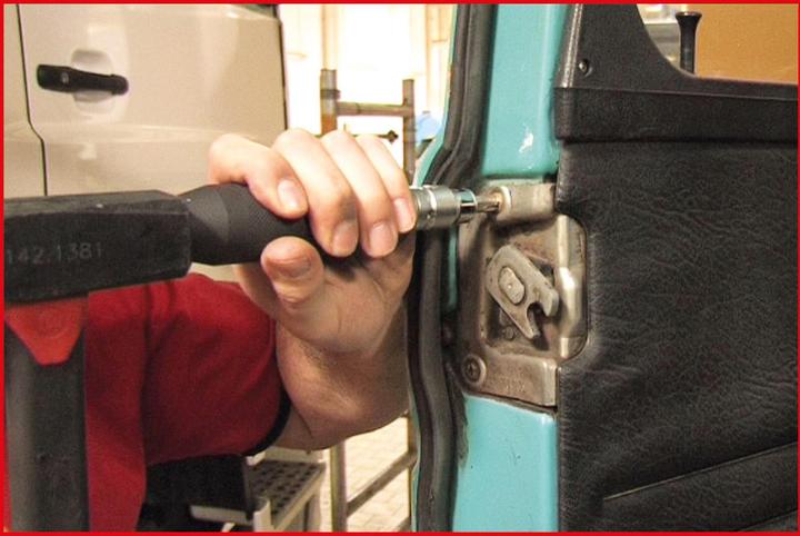 Actual product image KS Tools 1/2 Hand impact screwdriver set. 11 pcs. 515.