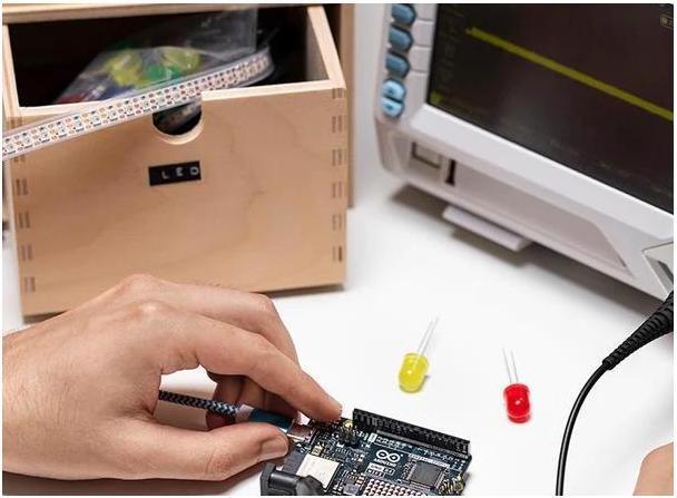 Produktbild Arduino UNO R4 WiFi