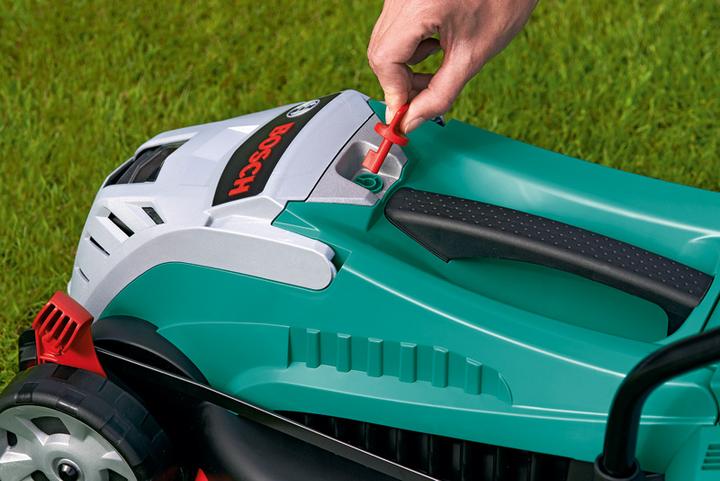 Actual product image Bosch Home & Garden Rotak 32 LI High Power (Rechargeable battery operated)