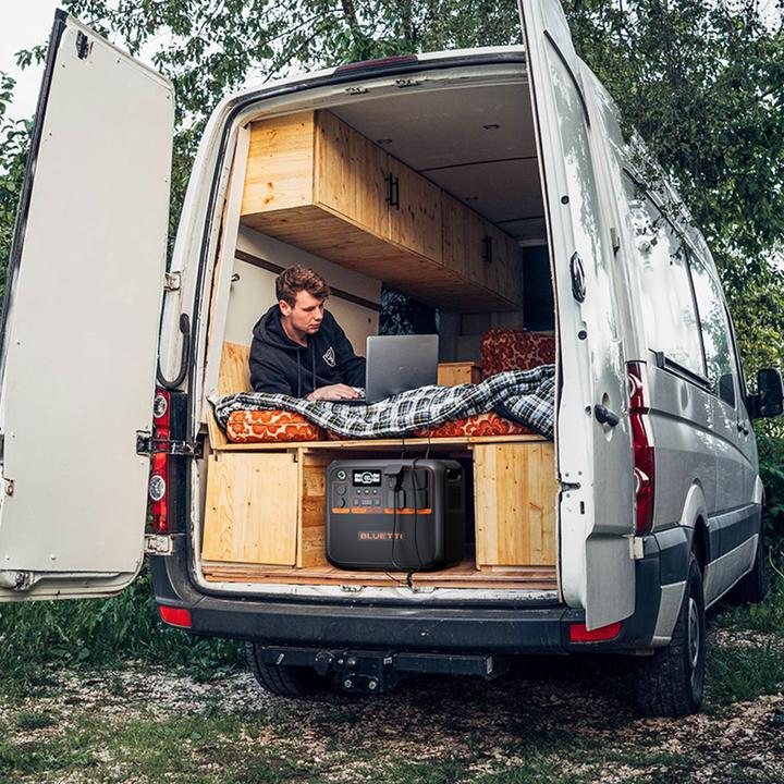 Image du produit Bluetti AC200PL (2304 Wh, 28.30 kg)