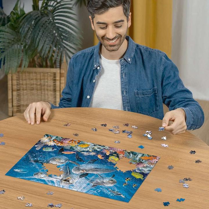 Actual product image Ravensburger Dolphins in the coral reef (500 pieces)