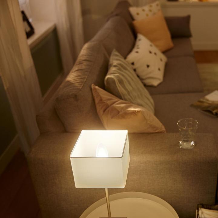 Produktbild Philips Hue White BT (E14, 5.50 W, 470 lm, 2 x, F)