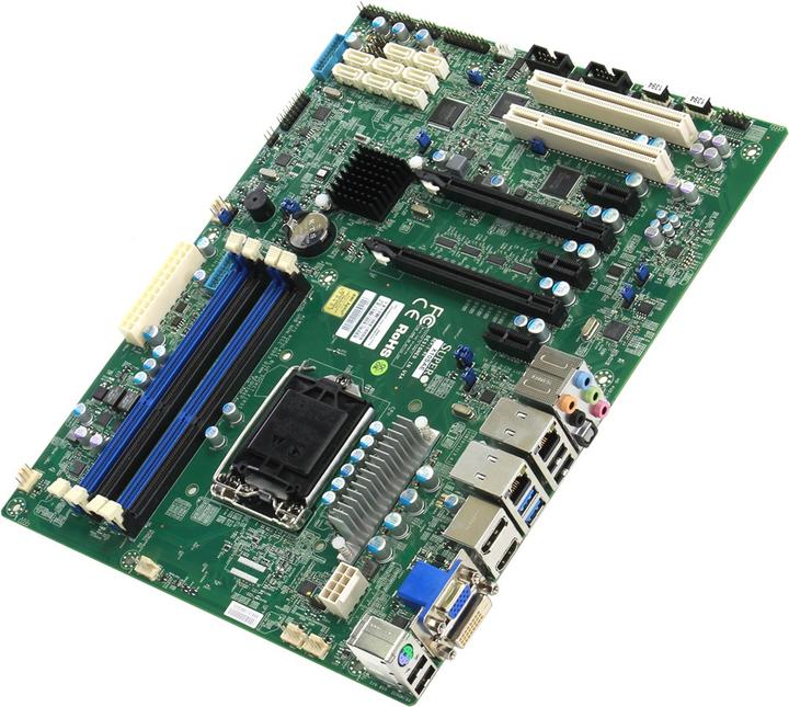 Produktbild Supermicro X10SAE: LGA1150 Xeon E3-1200v3 (LGA 1150, Intel C226 Express PCH, ATX)