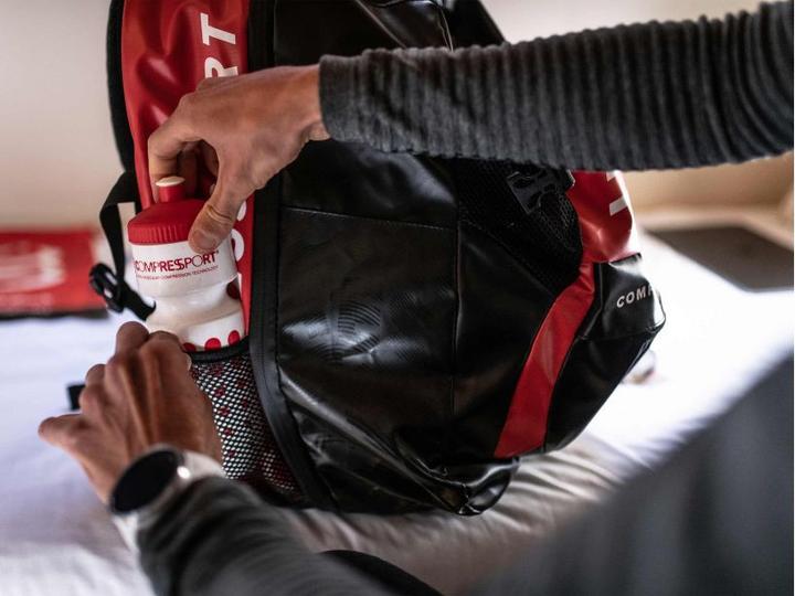 Actual product image Compressport GlobeRacer (35 l)