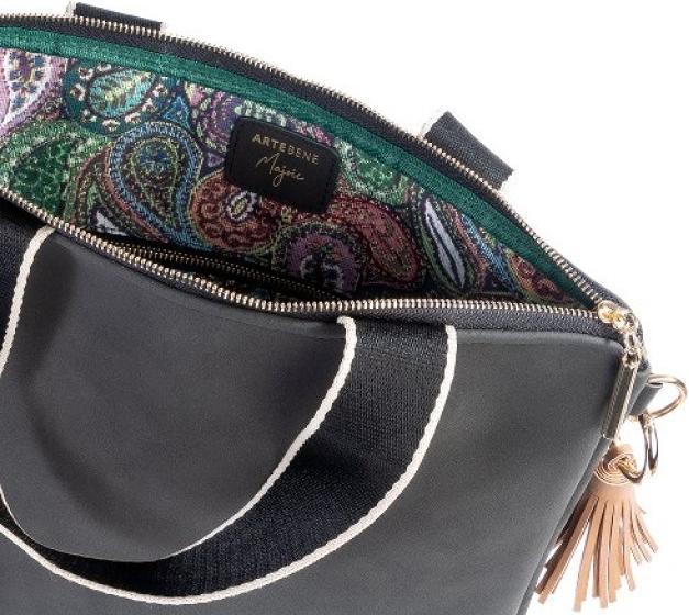 Image du produit Artebene MAJOIE Crossover Bag Nubuk Noir - Sac de luxe végétalien avec bandoulière réglable de