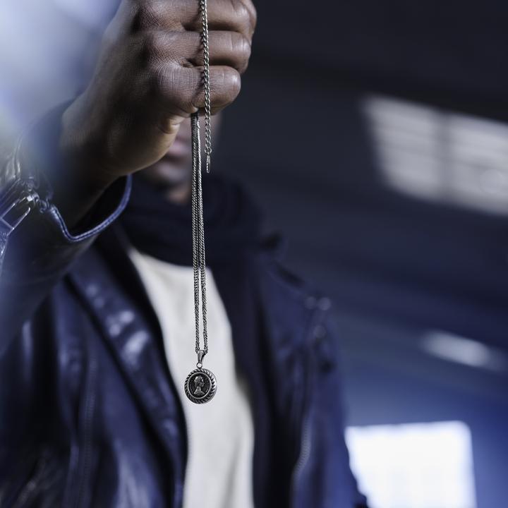 Actual product image Lucleon Sanctus (Stainless steel)