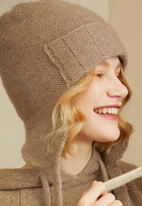 Produktbild Bellemere Beannie Cashmere Earflap Beanie