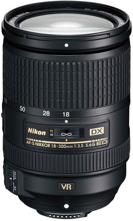 Produktbild Nikon AF-S DX 18-300mm f/3.5–5,6 G ED VR (Nikon DX, APS-C / DX)