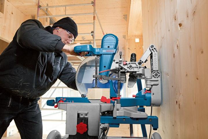 Image du produit Bosch Professional Scie à onglets GCM 12 GDL, Wood
