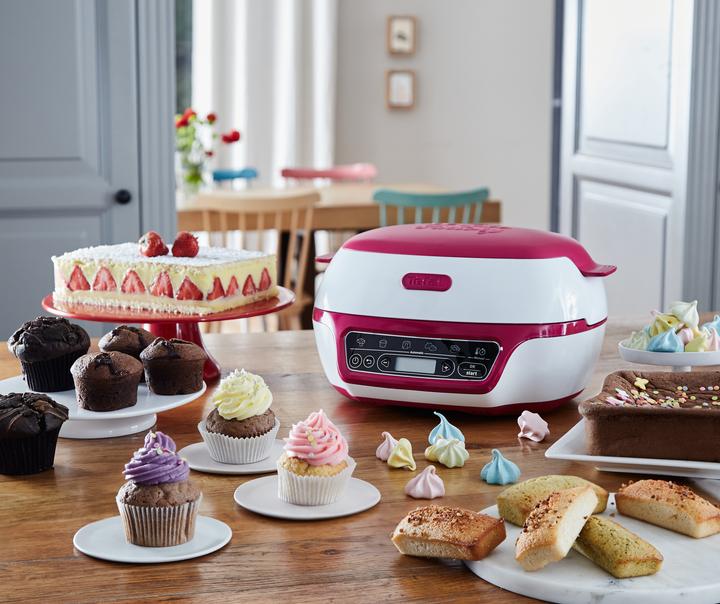 Actual product image Tefal Cake Factory KD8018
