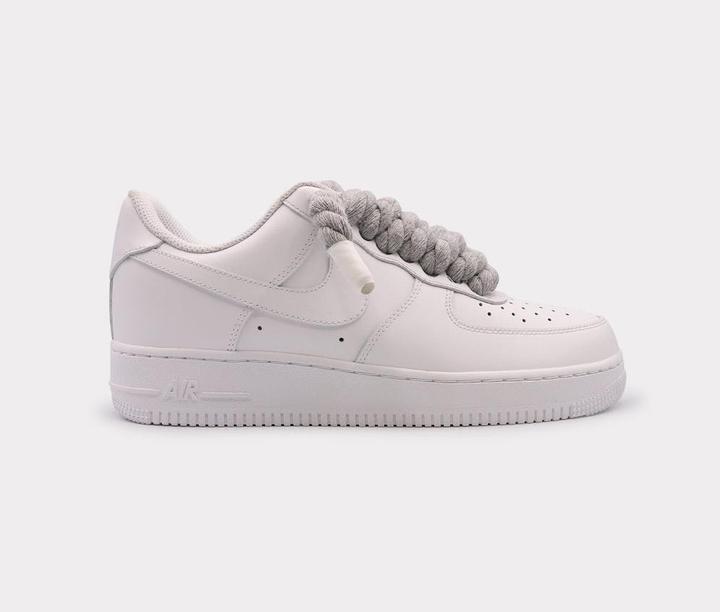 Produktbild Nike Air Force 1 White (43)