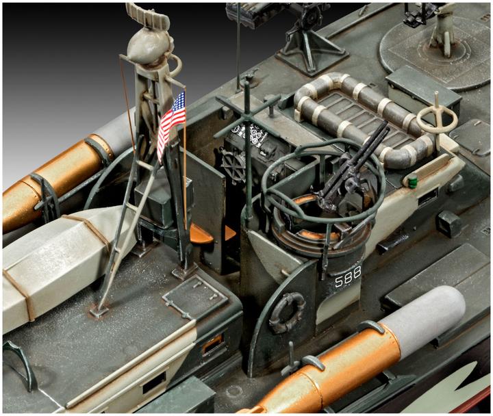 Actual product image Revell Patrol Torpedo Boat PT-588/PT-579 (late)