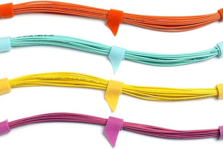 Immagine prodotto Velcro brand Fascetta professionale di marca (Fascette in plastica, 330 mm, 25 pz.)