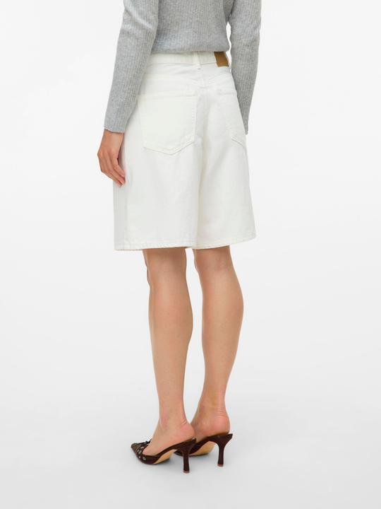 Produktbild Vero Moda VMSAGE Shorts im 5-Taschen Design Bermuda Shorts (M)
