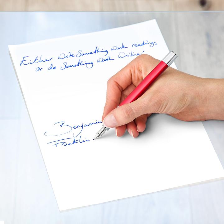 Actual product image Staedtler Fountain pen triplus M, refillable (Red, 1 x)