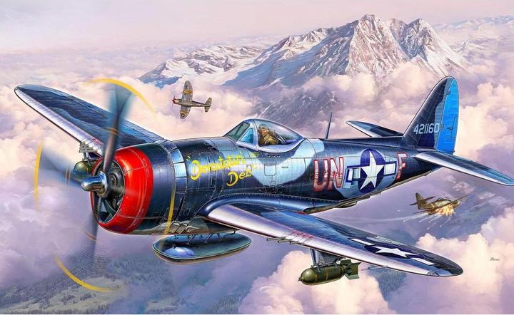 Actual product image Revell Model Set P-47 Thunderbolt
