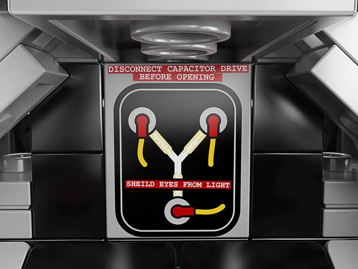 Actual product image LEGO Cuusoo DeLorean time machine (21103, LEGO Ideas)
