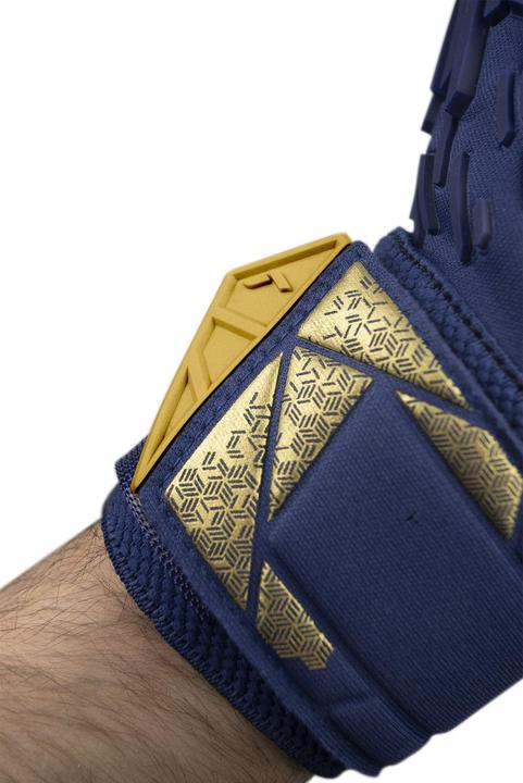 Actual product image Reusch Attract Freegel Fusion (10)