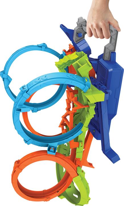 Actual product image Hot Wheels Action 4 Loopings Crash Danger