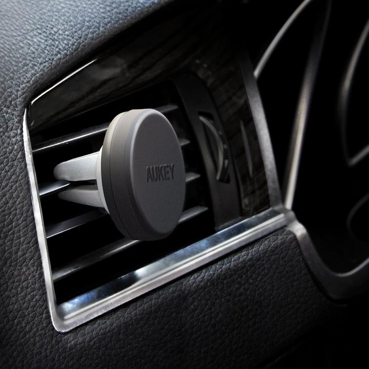 Actual product image Aukey HD-C5 Magnetic Air Vent Car Holder